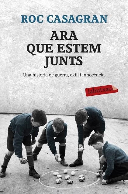 ARA QUE ESTEM JUNTS | 9788499308593 | CASAGRAN CASAÑAS ROC  | Llibreria Online de Banyoles | Comprar llibres en català i castellà online