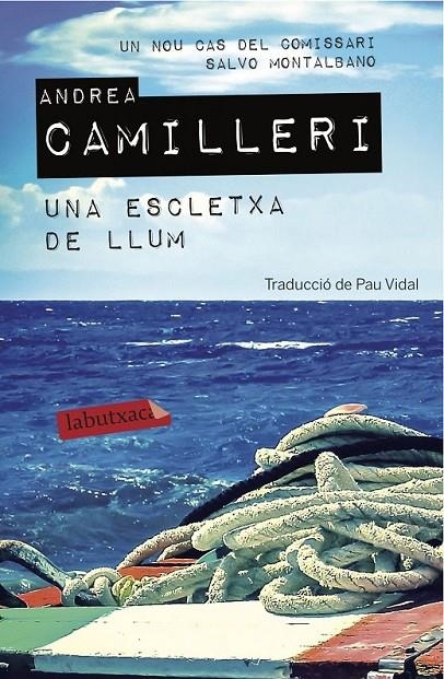 UNA ESCLETXA DE LLUM | 9788416334889 | ANDREA CAMILLERI | Llibreria L'Altell - Llibreria Online de Banyoles | Comprar llibres en català i castellà online - Llibreria de Girona