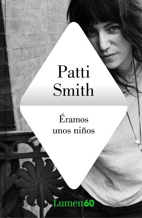 ÉRAMOS UNOS NIÑOS | 9788426408549 | SMITH, PATTI | Llibreria Online de Banyoles | Comprar llibres en català i castellà online