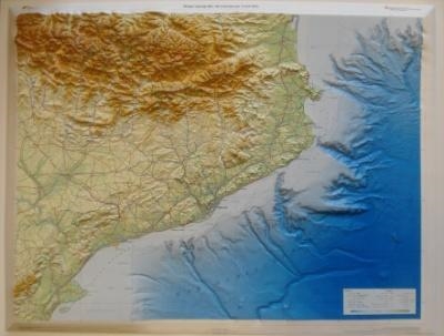 MAPA TOPOGRÀFIC DE CATALUNYA 1:450 000 EN RELLEU | 8414774328086 | ICGC | Llibreria Online de Banyoles | Comprar llibres en català i castellà online