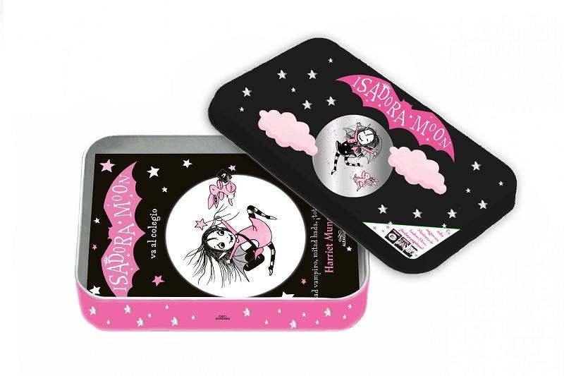 ISADORA MOON - UN COFRE MÁGICO CON 3 HISTORIAS DE ISADORA MOON | 9788419366122 | MUNCASTER, HARRIET | Llibreria L'Altell - Llibreria Online de Banyoles | Comprar llibres en català i castellà online - Llibreria de Girona