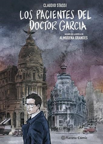 LOS PACIENTES DEL DOCTOR GARCÍA (NOVELA GRÁFICA) | 9788411124812 | GRANDES, ALMUDENA/STASSI, CLAUDIO | Llibreria L'Altell - Llibreria Online de Banyoles | Comprar llibres en català i castellà online - Llibreria de Girona