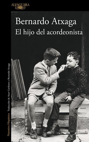 HIJO DEL ACORDEONISTA, EL (EDICIÓN ESPECIAL 20.º ANIVERSARIO) | 9788420475400 | ATXAGA, BERNARDO | Llibreria L'Altell - Llibreria Online de Banyoles | Comprar llibres en català i castellà online - Llibreria de Girona