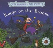 ROOM ON THE BROOM | 9781509804771 | DONALDSON, JULIA | Llibreria L'Altell - Llibreria Online de Banyoles | Comprar llibres en català i castellà online - Llibreria de Girona